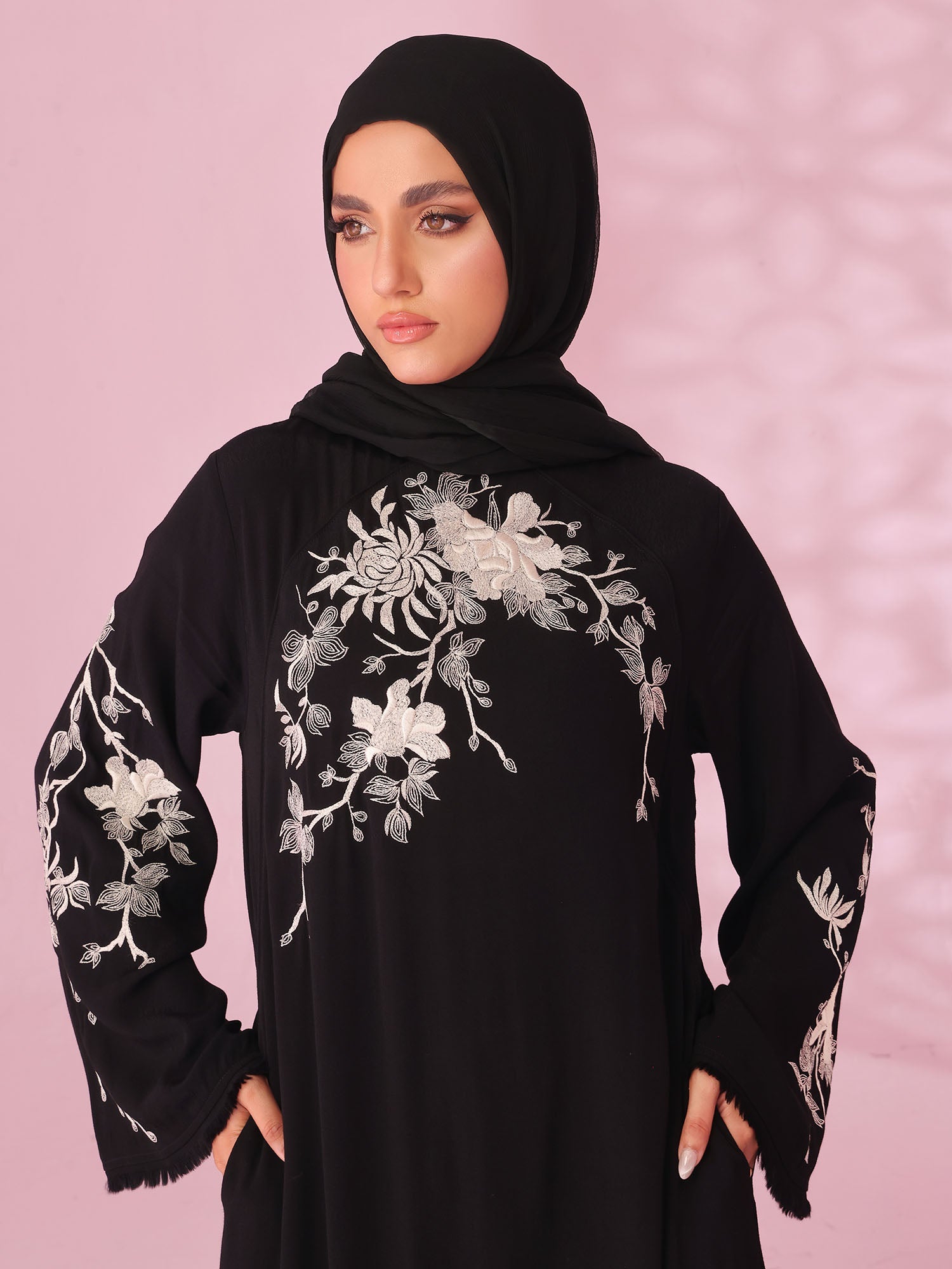 Kiku Petals Abaya
