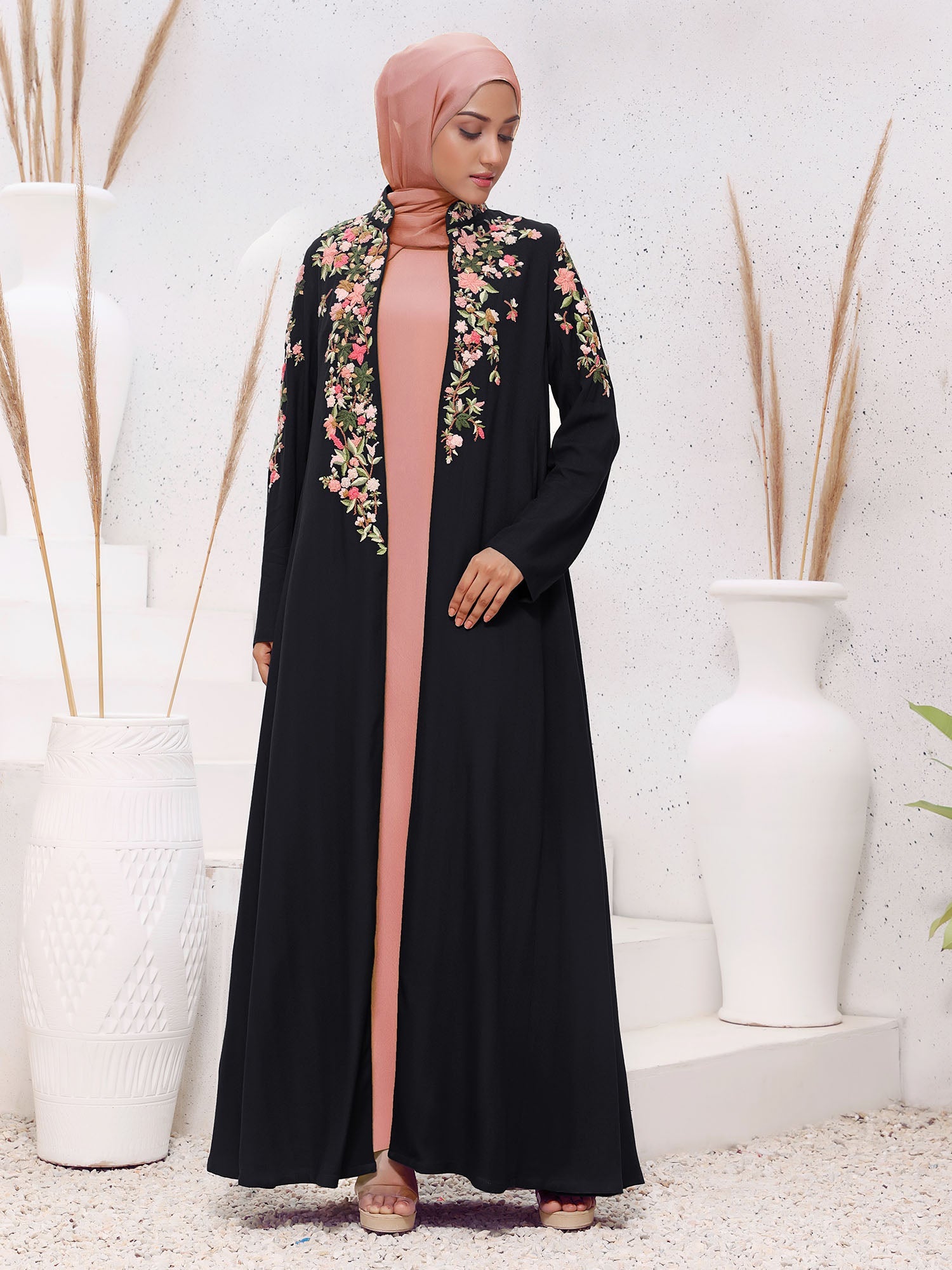 Baagh Black Kimono