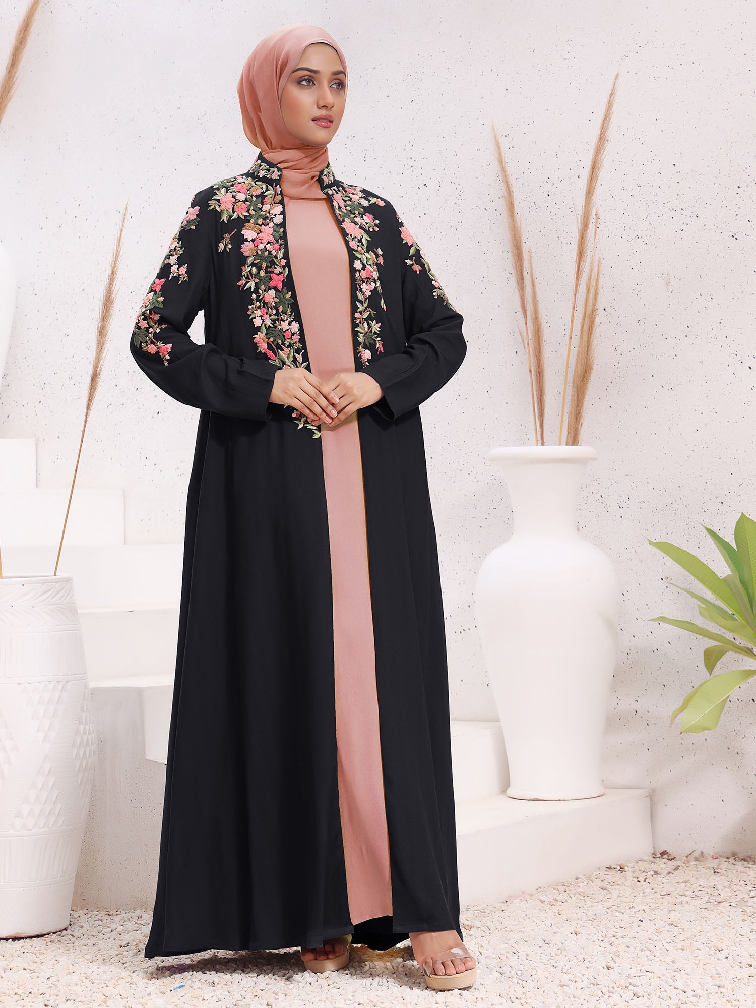 Baagh Black Kimono
