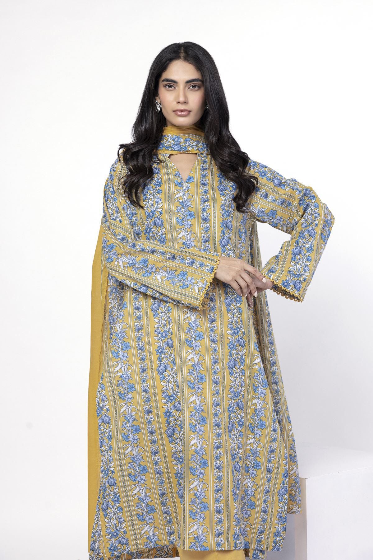 Printed | Lawn Fabrics 3 Piece