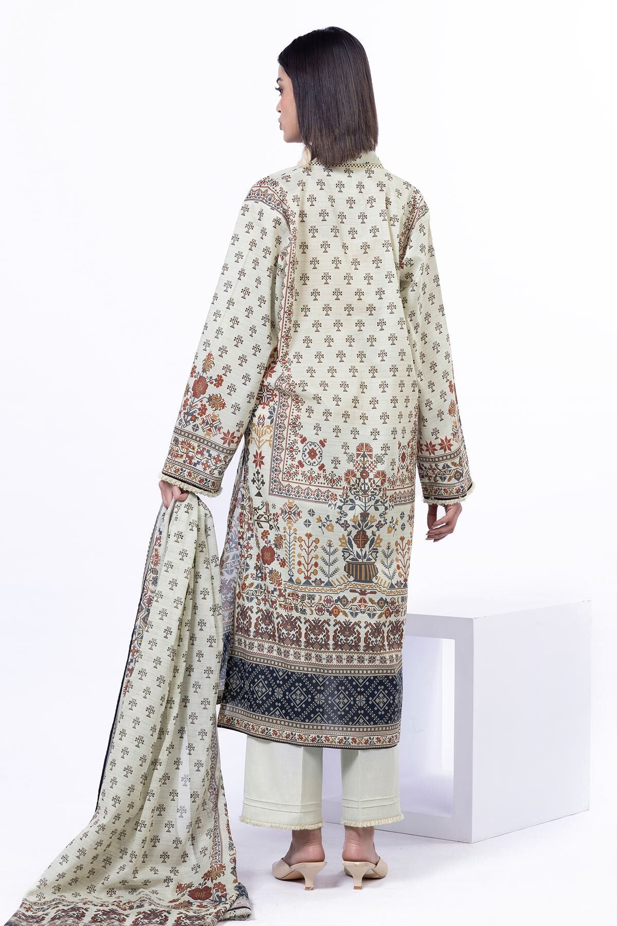 Printed | Lawn Fabrics 3 Piece
