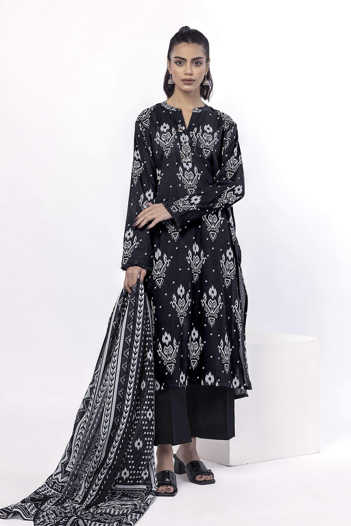 Embroidered | Lawn Tailored 3 Piece